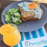 Peroulia Appart hôtel