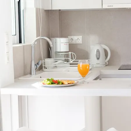 Peroulia Aparthotel Koroni (Messinia)