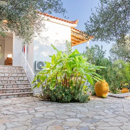 Peroulia Aparthotel Koroni (Messinia)