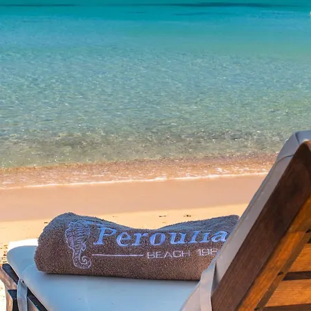 Aparthotel Peroulia *