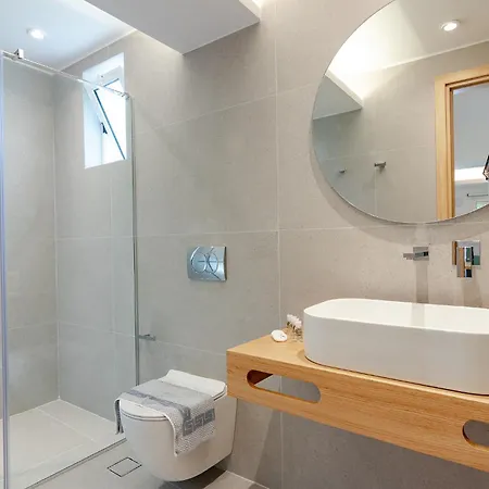 Peroulia Apart Otel Koróni