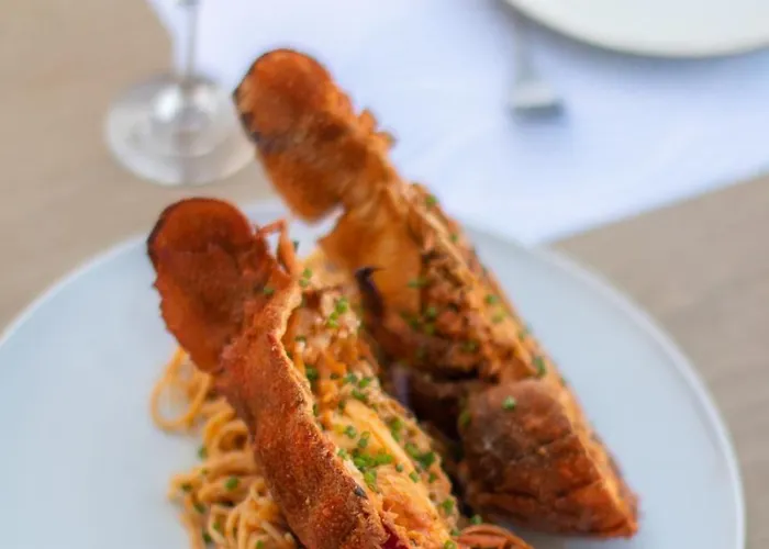 Peroulia Aparthotel Koróni